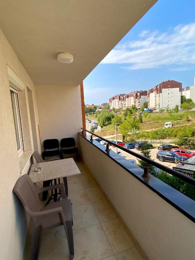 Gray Apartment 1 بريشتاين المظهر الخارجي الصورة